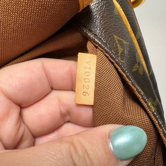 SOLD Louis Vuitton Monogram Tulum PM Crescent Shoulder Bag Discontinued - Picture 6 of 16